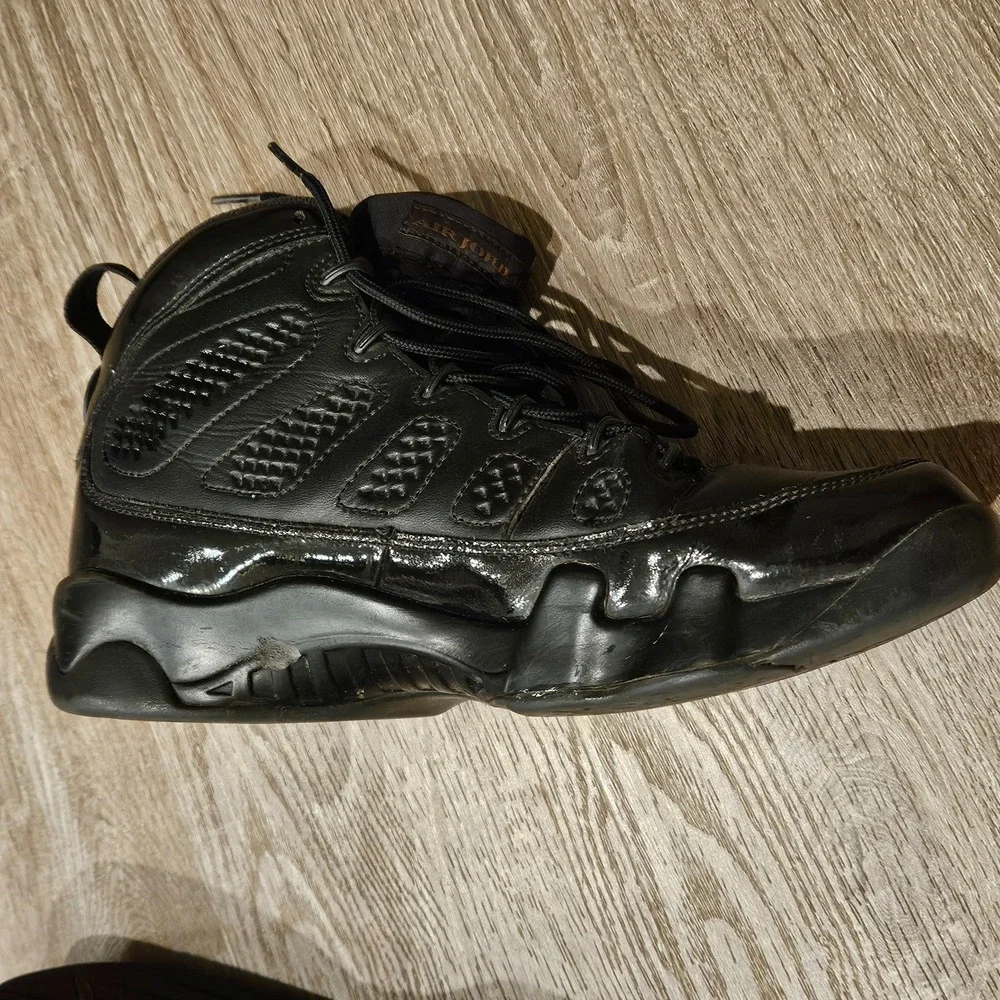 Air Jordan 9 Bred Patent Retro Size 10 Mens Black Sneakers 2018 302370-014